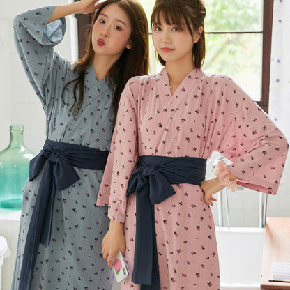 Flower Bowknot Lace Up Pajamas