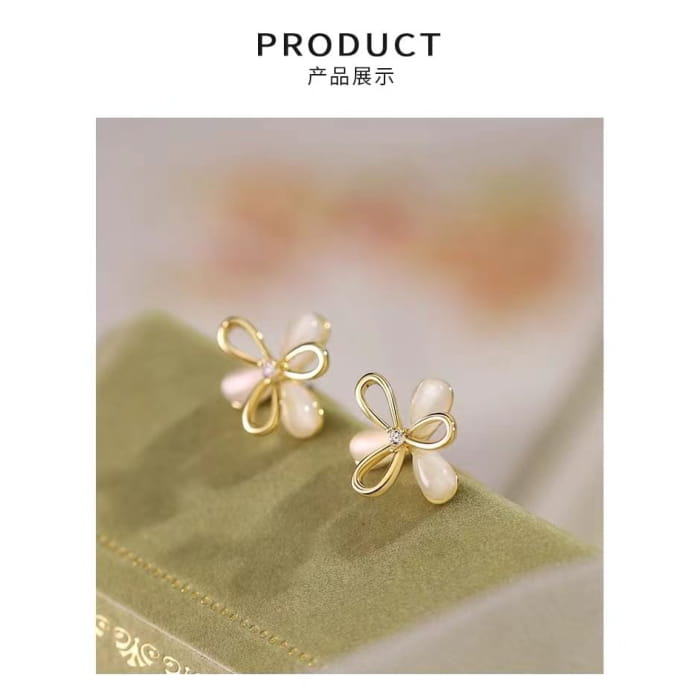 925 Sterling Silver Flower Stud Earring