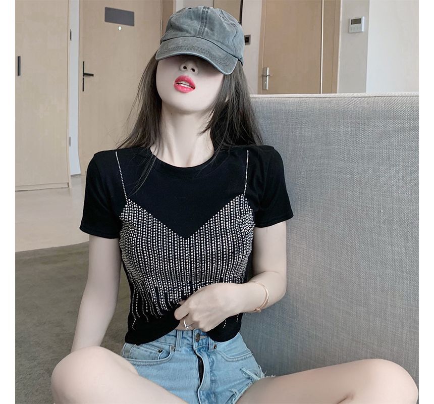 Short-Sleeve Rhinestone Cropped T-Shirt