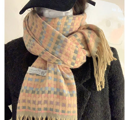 Plaid Fringed Trim Winter Scarf