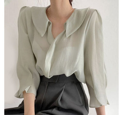 Elbow-Sleeve Collared Plain Blouse