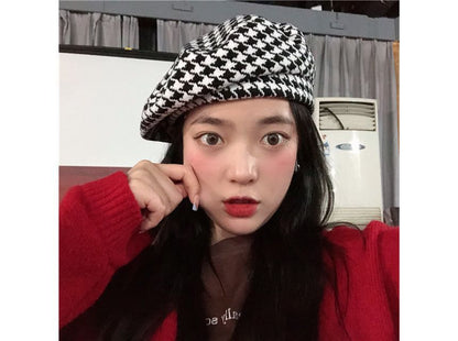 Houndstooth Beret