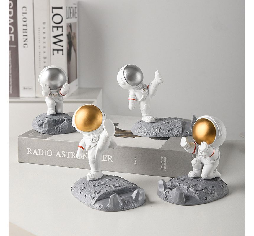 Astronaut Resin Desktop Phone Tablet Stand