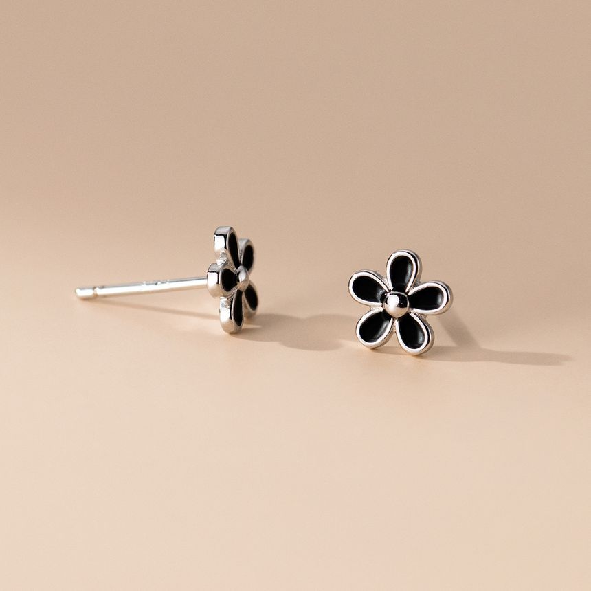 925 Sterling Silver Enamel Flower Stud Earring