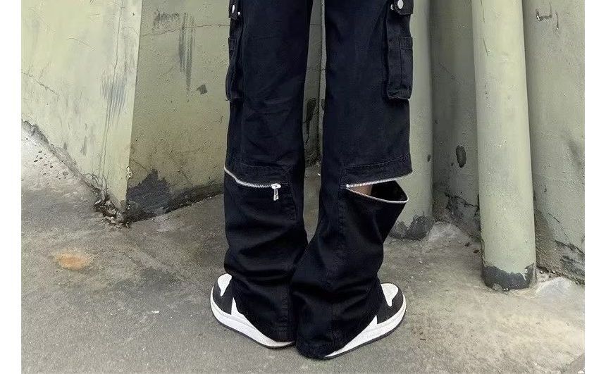 Low Waist Straight-Fit Boot-Cut Cargo Pants