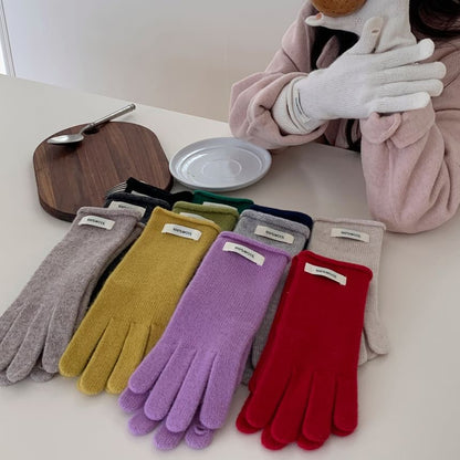 Lettering Applique Touchscreen Cutout Knit Gloves