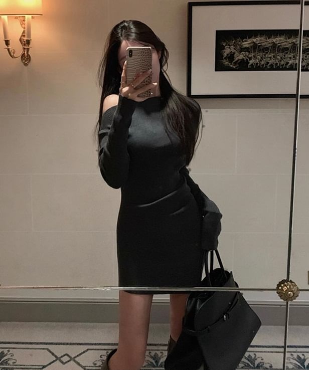 Long-Sleeve Off Shoulder Plain Knit Mini Bodycon Dress