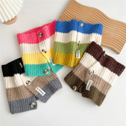 Color Block Buttoned Knit Scarf