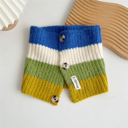 Color Block Buttoned Knit Scarf