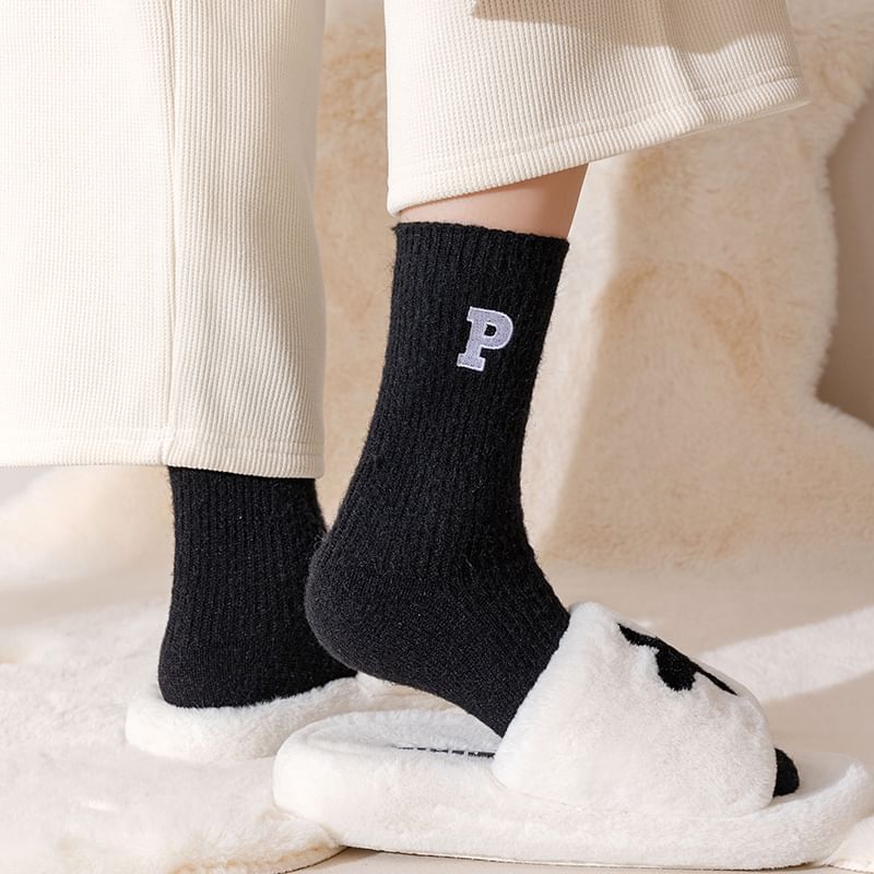 Letter Embroidered Ribbed Socks