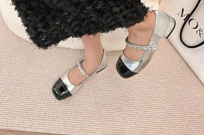 Square-Toe Chained Mary Jane Shoes