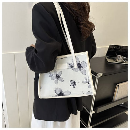 Bow Print Tote Bag / Bag Charm / Set