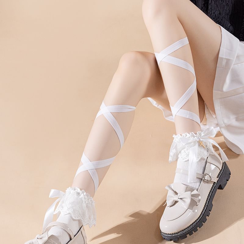 Cross Strap Ribbon Accent Crew Socks