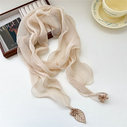 Leaf Detail Ribbed Ruffle Scarf