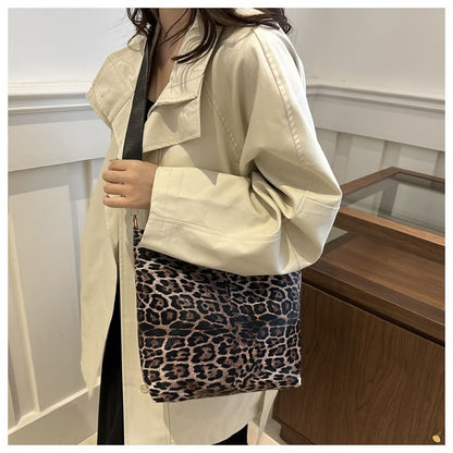 Leopard Print Tote Bag