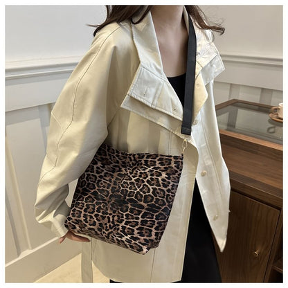 Leopard Print Tote Bag