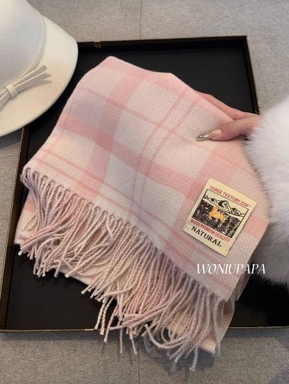 Plaid Fringed Trim Applique Scarf