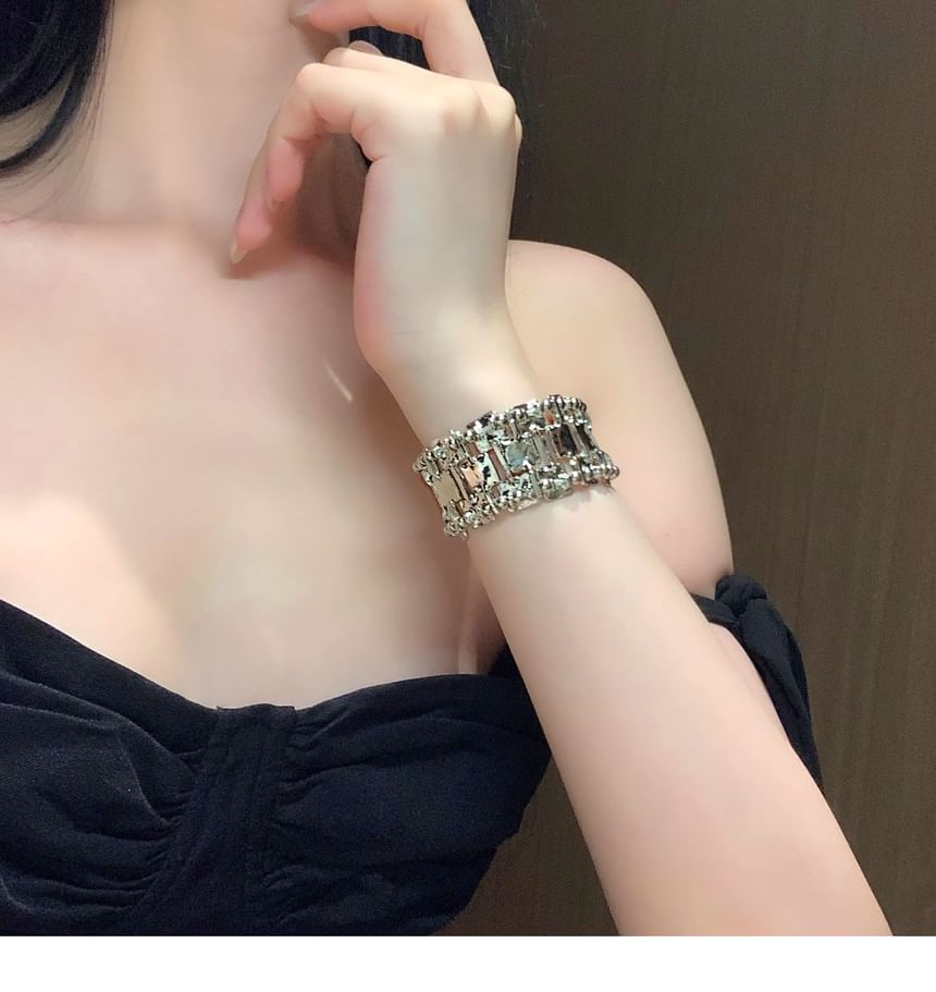 Rhinestone Alloy Bangle