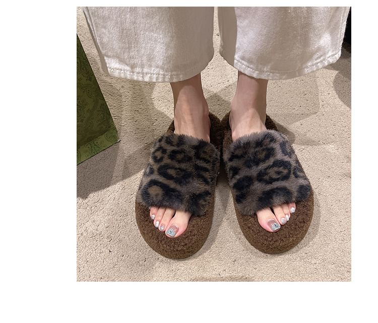 Leopard Print Fleece Slide Sandals