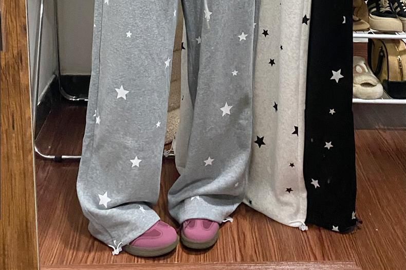 High Rise Star Print Loose-Fit Wide-Leg Sweatpants