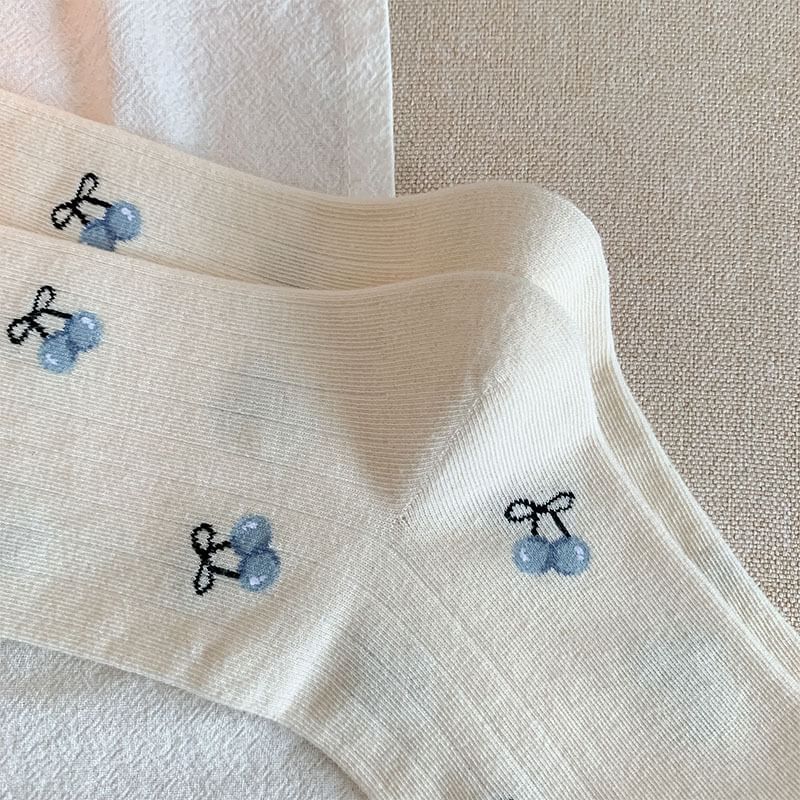 Heart Embroidery Crew Socks