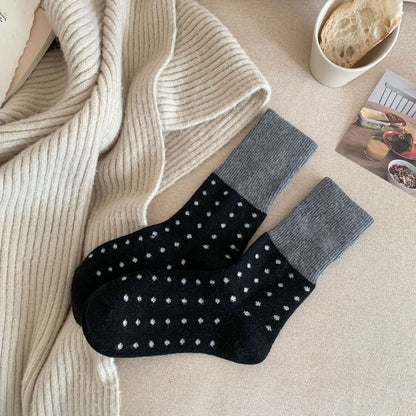 Dotted Short Socks