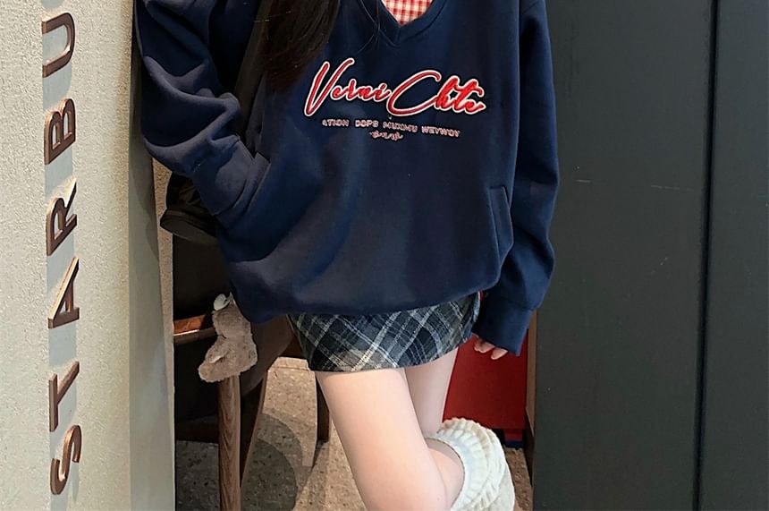 V-Neck Letter Embroidered Oversized Sweatshirt / Plaid Lace Trim Bow Cropped Halter Top