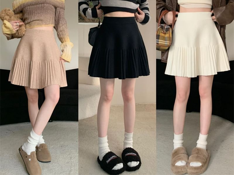 High Waist Plain Pleated Knit Mini A-Line Skirt