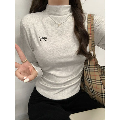 Long-Sleeve Mock Neck Bow Embroidered Ruched Slim Fit Crop T-Shirt