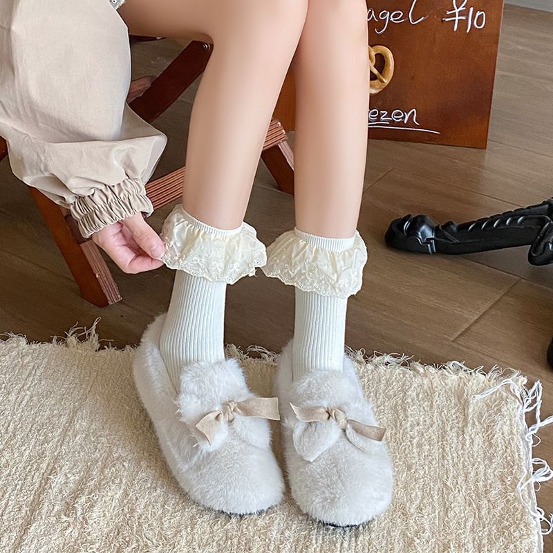 Plain Lace Trim Ribbed Socks