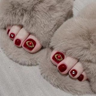 Embellished Faux Toe Nail Tips