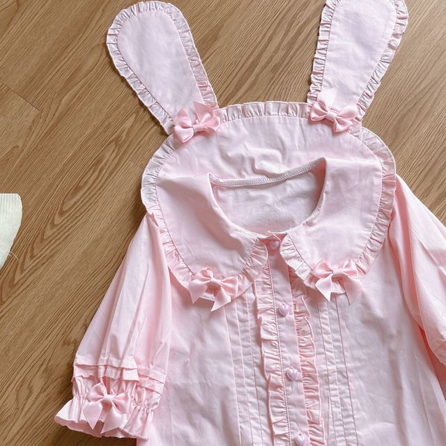 Puff-Sleeve Rabbit Ear Collar Heart Applique Gingham Ruffle Blouse