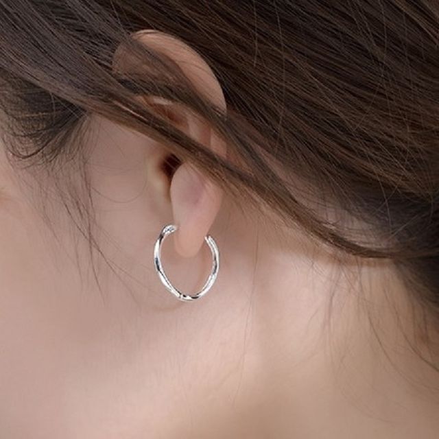 Polished Sterling Silver Hoop Earring