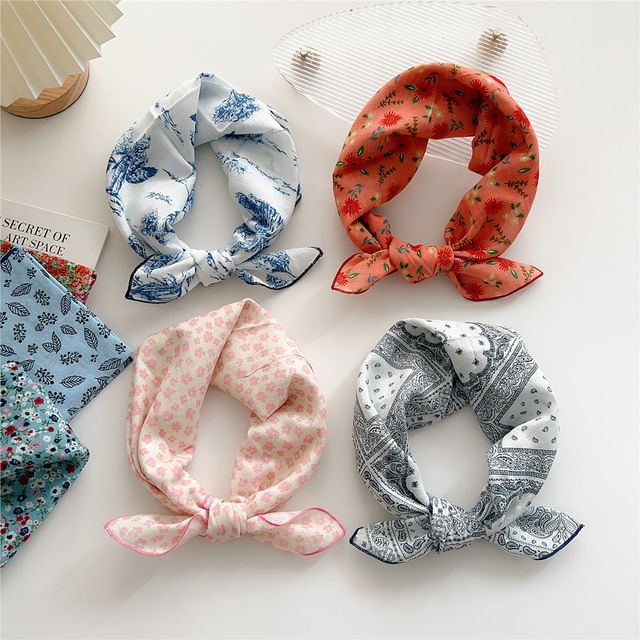 Patterned Print Neckerchief