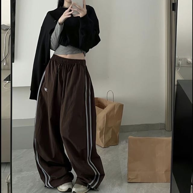 High Rise Striped Loose-Fit Wide-Leg Sweatpants