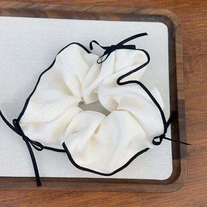 Contrast-Trim Bow Accent Scrunchie