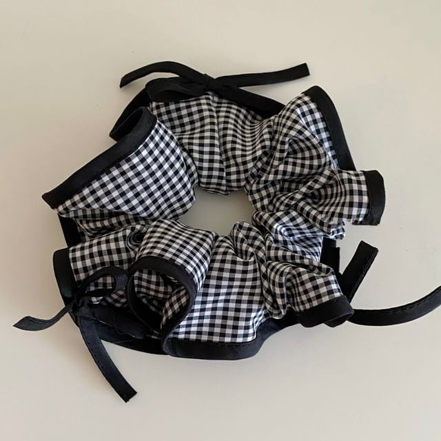 Bow Accent Gingham Scrunchie