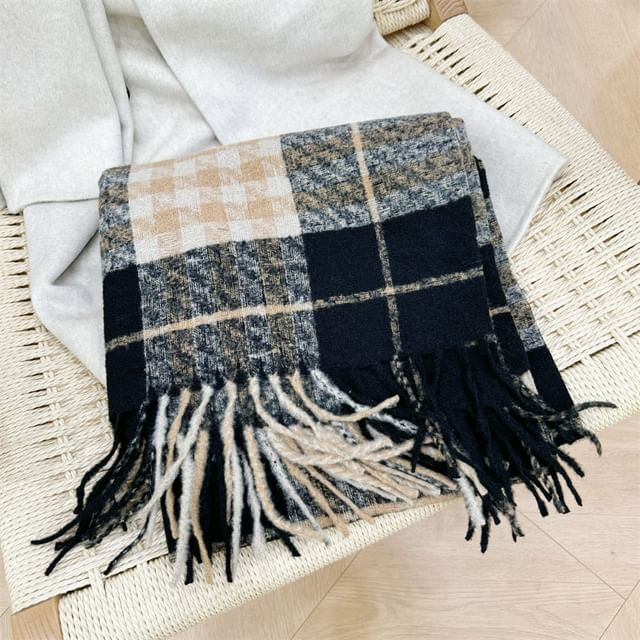 Houndstooth Scarf