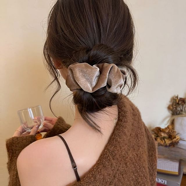 Velvet Scrunchie