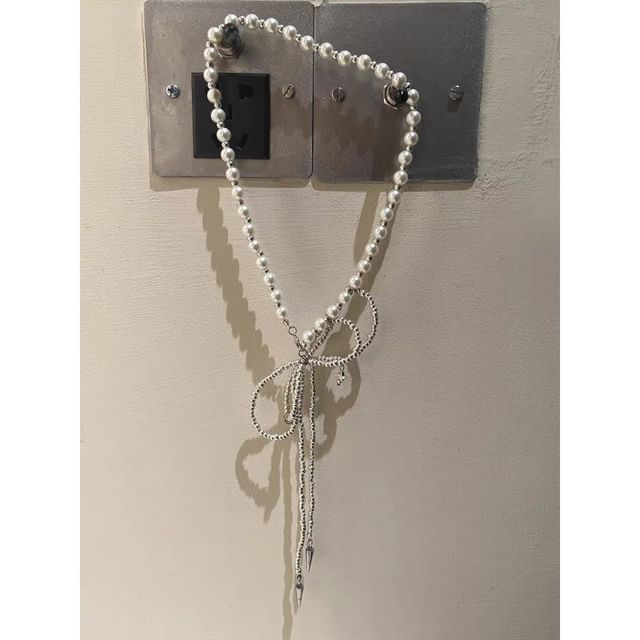 Faux Pearl Beaded Lariat Necklace / Bow Drop Earring