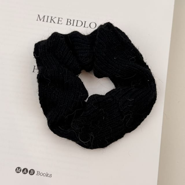 Plain Knitted Scrunchie