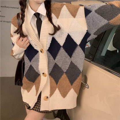 Aesthetic Argyle Cardigan - Free Size / Beige/grey