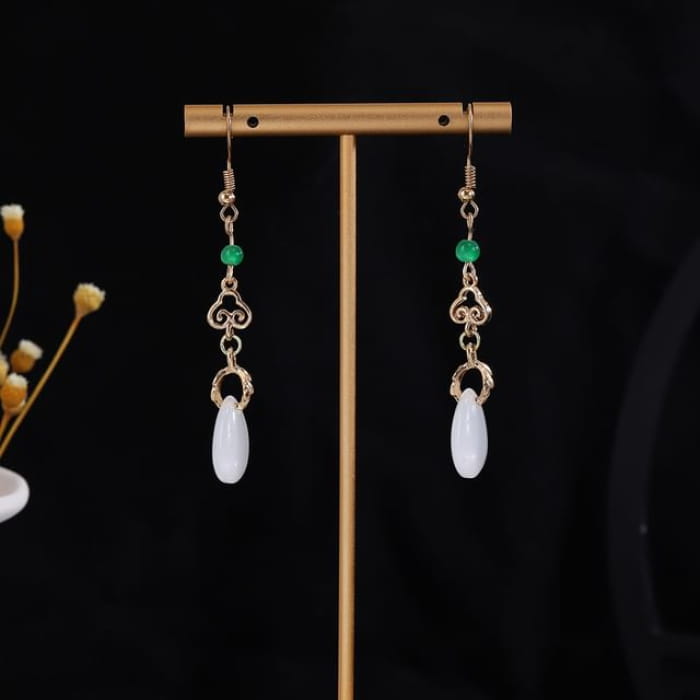 Alloy Chandelier Earring - E3586 - 1 Pair - Gold & White