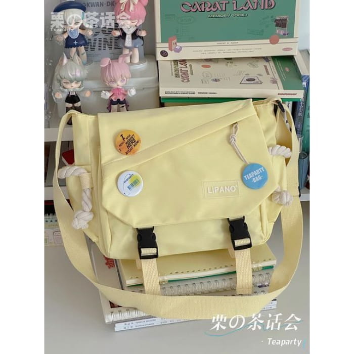 Applique Multi-Pocket Messenger Bag / Charm / Set - Milky