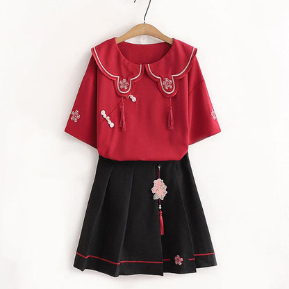 Flower Embroidery Buckle T-Shirt Skirt Set - M