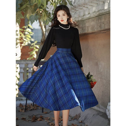 Balloon Sleeve Mock Neck Plain Sweater / High Waist Plaid