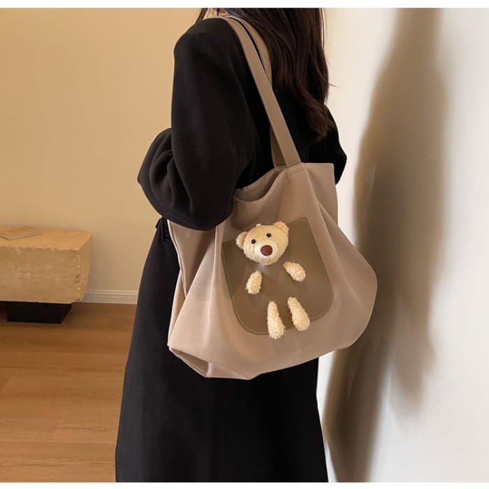 Bear Detail Tote Bag