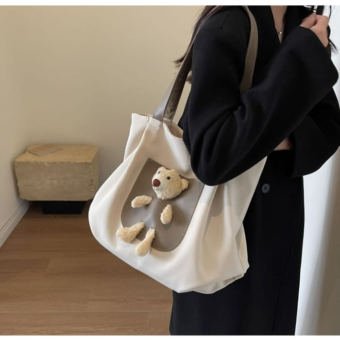 Bear Detail Tote Bag