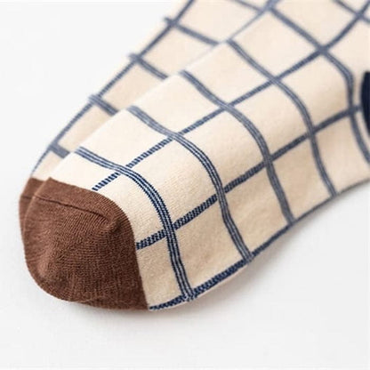 Bear Plaid Socks - Brown