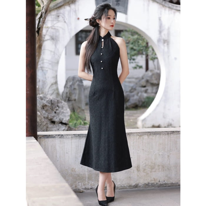 Black Elegant Sleeveless Long Cheongsam - S - Female Hanfu